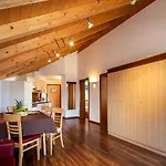 Aparthotel Aurora
