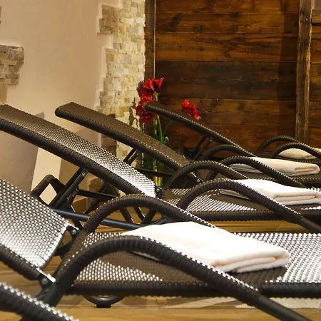 Aparthotel Aurora Fiss