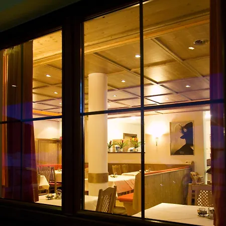 Aparthotel Aurora Fiss