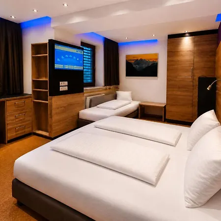Aparthotel Aurora Fiss
