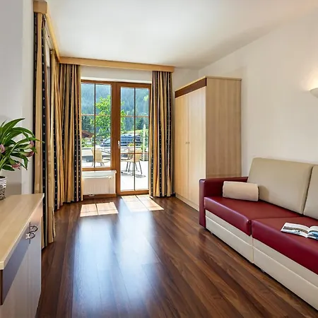 Aparthotel Aurora Fiss