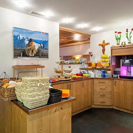 Aurora Aparthotel 4*