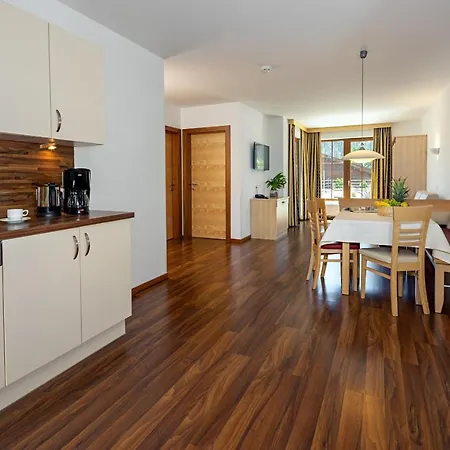 Aparthotel Aurora 4*
