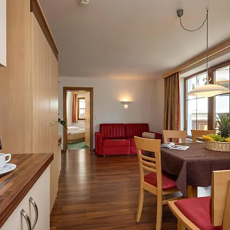 Aurora 4*