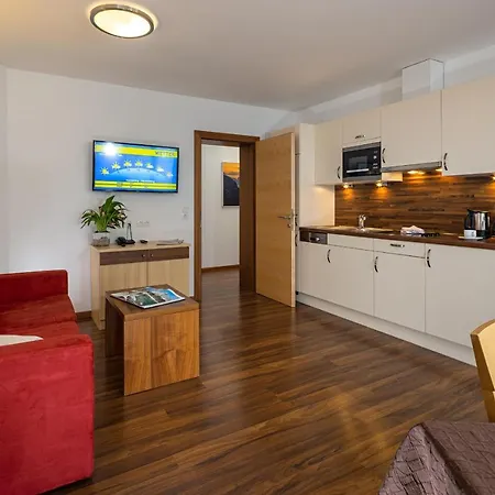 Aparthotel Aurora 4*