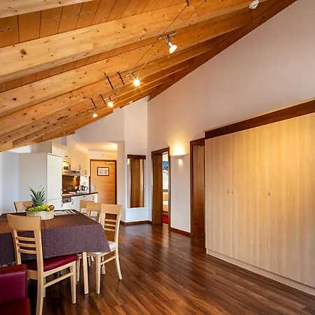 Aparthotel Aurora