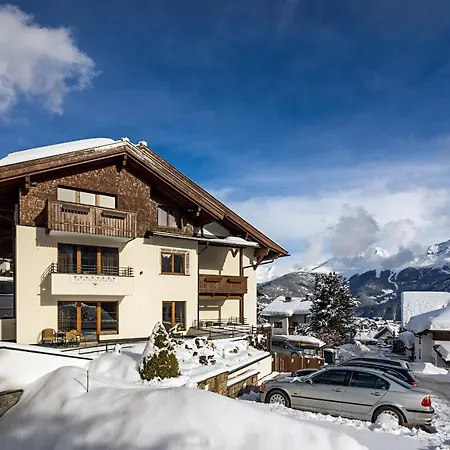 Aurora Aparthotel
