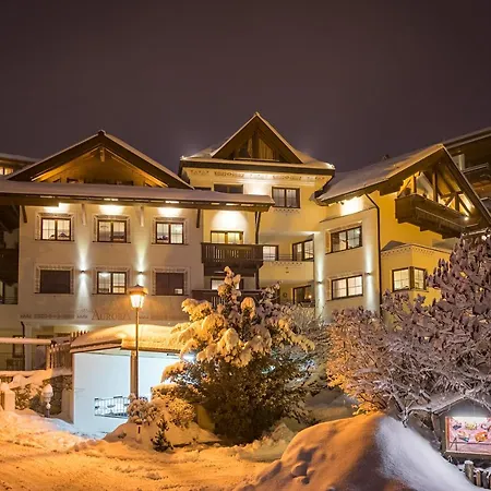 Aurora Апарт-отель 4*